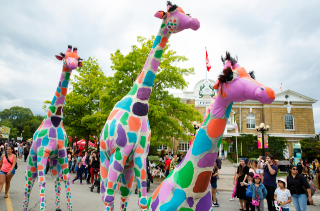 Photo of the Gallivanting Giraffes at the CNE